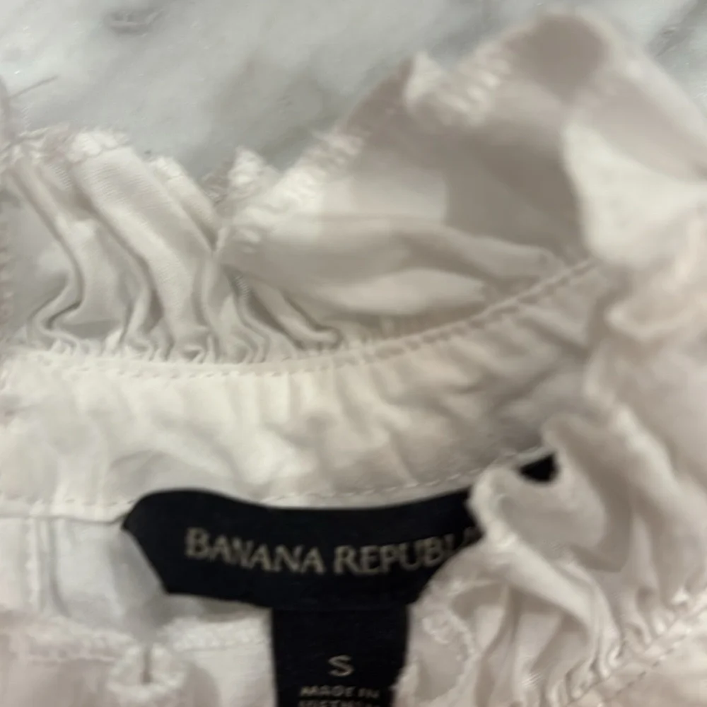 Banana Republic Top - Picture 8 of 8